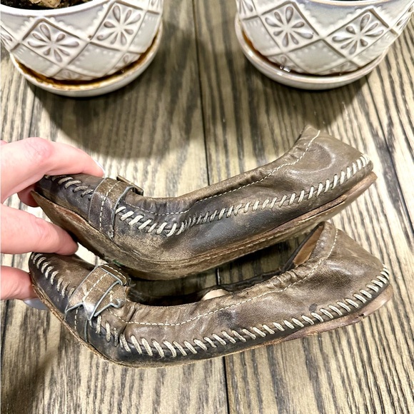 Prada Gray Flats Loafers Size 7 - Picture 3 of 8